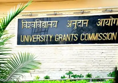 यूजीसी का निर्देश अगले साल मार्च तक भरने होंगे दिल्ली विश्वविद्यालय के गैर शैक्षणिक रिक्त पद