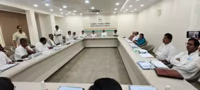 कर्नाटक चुनाव को लेकर कांग्रेस की सीईसी बैठक जारी