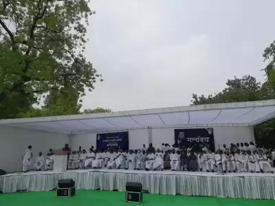 दिल्ली के जंतर मंतर पर कांग्रेस का सत्याग्रह, अग्निपथ व राहुल ईडी मुद्दे पर सरकार पर निशाना