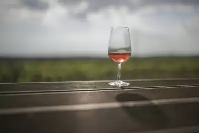 मप्र में शराब के अहाते बंद होंगे