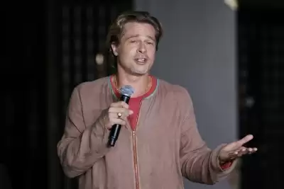 ब्रैड पिट ने जॉर्ज क्लूनी को बताया सबसे हैंडसम पुरुष