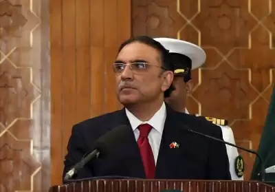 पाक सेना प्रमुख की नियुक्ति पर आसिफ जरदारी की सिफारिश पहली प्राथमिकता होगी