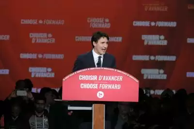 कनाडा के राजनीतिक दल के नेता ने अंतिम बहस में वोट के लिए की होड़