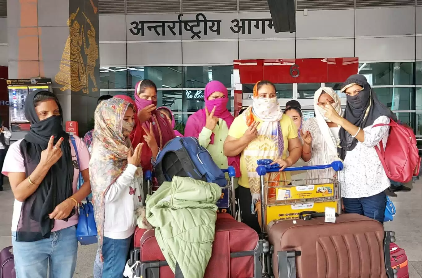 राज्यसभा सांसद साहनी ने ओमान में फंसी 15 भारतीय महिलाओं को वापस लाने में मदद की