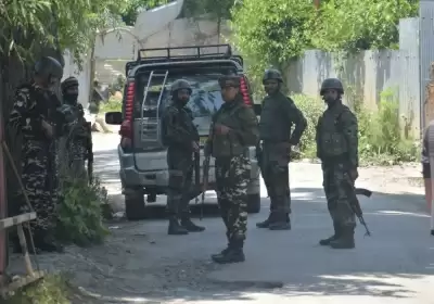 जम्मू-कश्मीर के बारामूला से आतंकवादी गिरफ्तार