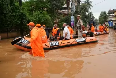 असम में बाढ़ से हालात बिगड़े, मरने वालों की संख्या 81 हुई