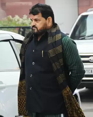 बृजभूषण शरण सिंह क्यों हैं वन मैन आर्मी