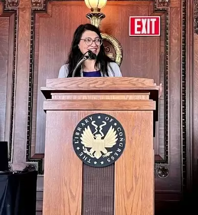 अमेरिका में एच-1बी वीजा पर विदेशी स्वास्थ्य कर्मियों को नौकरी पर रखने के लिए बिल पेश