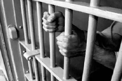 यूपी में जेल अधिकारियों पर कैदी की हत्या का मामला दर्ज
