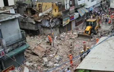 इमारत ढहने से 2 बच्चों की मौत, स्वास्थ्य मंत्री सतेंद्र जैन ने कहा, मामले की हो जांच, एनडीआरएफ के 46 कर्मी चला रहे ऑपरेशन