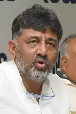 पूर्व भाजपा मंत्री ने की कर्नाटक कांग्रेस प्रमुख शिवकुमार की गिरफ्तारी की मांग