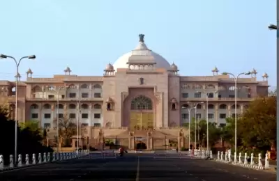 राजस्थान विधानसभा में पेपर लीक को लेकर हंगामा