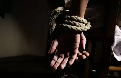 पंजाब में चार कार सवार महिलाओं ने व्यक्ति का अपहरण करके उसका यौन शोषण किया
