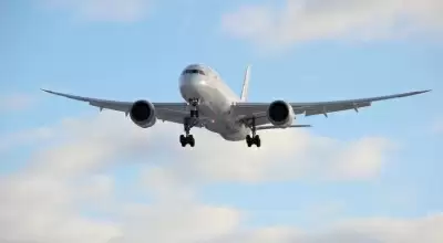 एयरलाइंस लोगों को गुमराह कर रही हैं, यात्रियों को अधिक भुगतान करने के लिए मजबूर कर रही : पार्ल पैनल