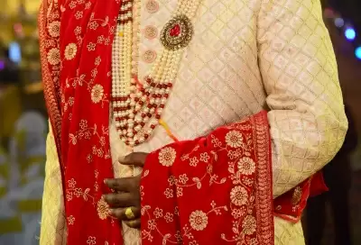 बेंगलुरु में शादी के बाद ट्रैफिक जाम के दौरान भागा दूल्हा