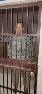 नोएडा में दीवार गिरने के मामले में पुलिस ने ठेकेदार सुंदर यादव को गिरफ्तार किया