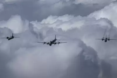 सुखोई, राफेल सहित 45 लड़ाकू विमानों ने किया कर्तव्य पथ पर फ्लाई पास्ट