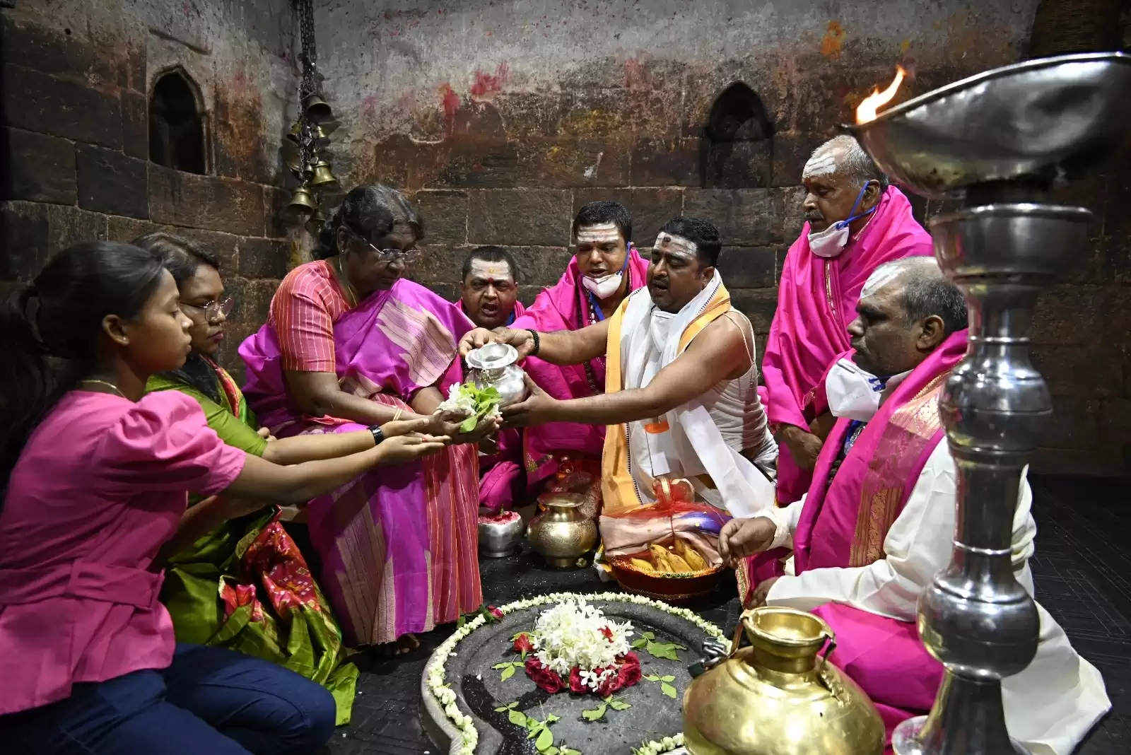 जानिए क्या है झारखंड के देवघर मंदिर की महत्ता, जहां राष्ट्रपति ने की पूजा-अर्चना