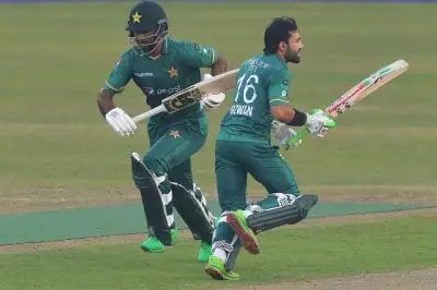 दूसरा टी20 : पाकिस्तान ने बांग्लादेश को 8 विकेट से हराया, सीरीज में बनाई 2-0 की अजेय बढ़त