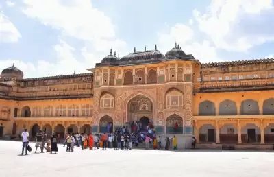 जयपुर में पर्यटकों के लिए हेलीकॉप्टर जॉयराइड शुरू