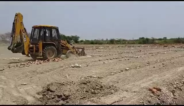 यमुना प्राधिकरण ने 2 एकड़ जमीन से हटाया अवैध अतिक्रमण, कीमत 19 करोड़