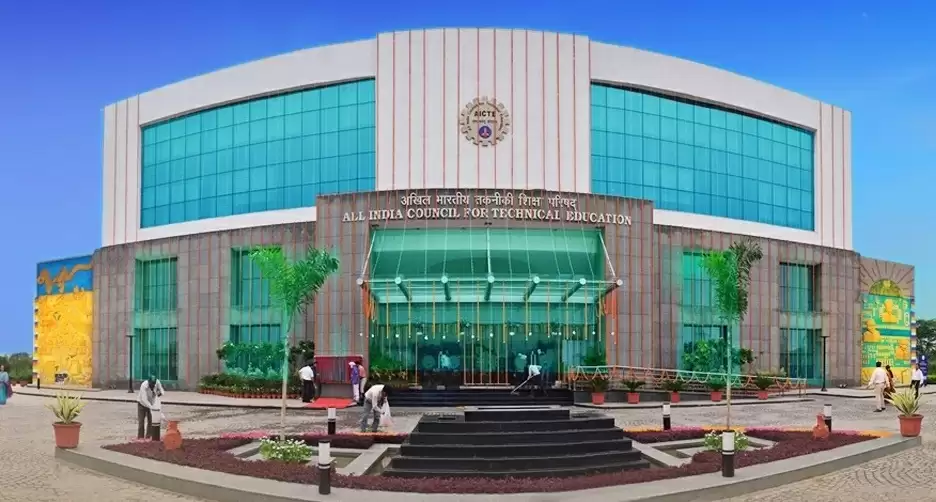 एआईसीटीई : एडुस्किल्स के 12 क्षेत्रों में 1 लाख छात्रों को मिलेगी इंटर्नशिप