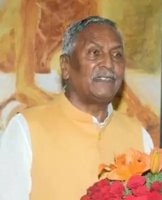 अस्वस्थ बिहार के राज्यपाल को इलाज के लिए एम्स दिल्ली लाया गया