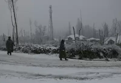 कश्मीर में आज भारी बारिश, बर्फबारी की संभावना