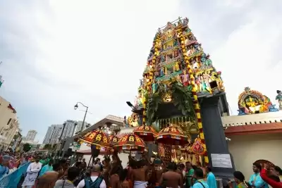 सिंगापुर के 200 साल पुराने हिंदू मंदिर के अभिषेक समारोह में 20 हजार भक्तों ने लिया भाग