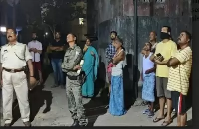 पति की हत्या कर शव को घर में जलाने की कोशिश, पुलिस को रोकने के लिए दरवाजे पर लगाया करंट