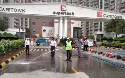 दिल्ली पुलिस को अदालत का निर्देश, सुपरटेक के खिलाफ प्राथमिकी दर्ज करें