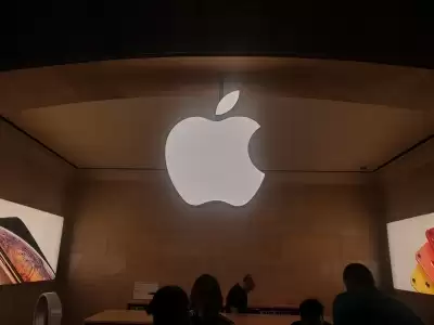 एप्पल ने कर्मचारियों से 1 फरवरी से कार्यालय लौटने को कहा