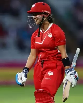 सीडब्ल्यूजी 2022 : इंग्लैंड महिला टीम ने दक्षिण अफ्रीका को 26 रनों से दी मात