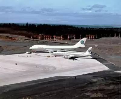 बोइंग ने आखिरी 747 जंबो जेट्स की डिलीवरी की