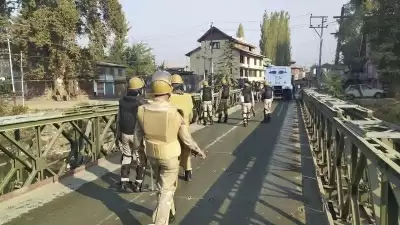 श्रीनगर में पुलिस पार्टी पर आतंकियों का हमला, 1 पुलिसकर्मी घायल