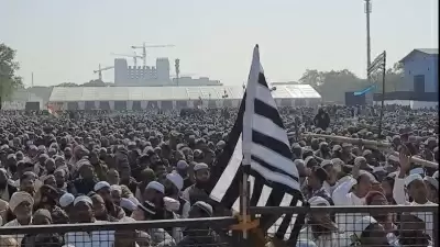 मौलाना अरशद मदनी के बयान से नाराज मंच छोड़ चले गए जैन मुनि लोकेश