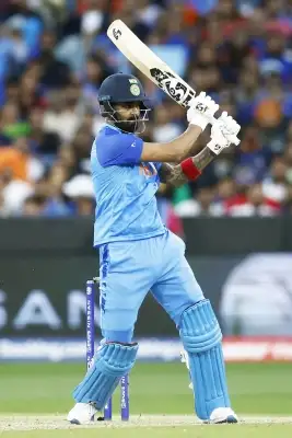 केएल राहुल ने चयनकर्ताओं को व्यस्त कर दिया: रवि शास्त्री