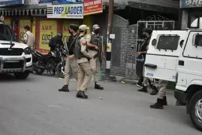 श्रीनगर में आतंकियों को पनाह देने के आरोप में 5 घर कुर्क