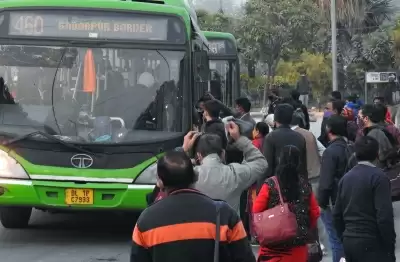 दिल्ली में 1397 जगहों पर बनेंगे हाईटेक और मॉडर्न बस क्यू शेल्टर