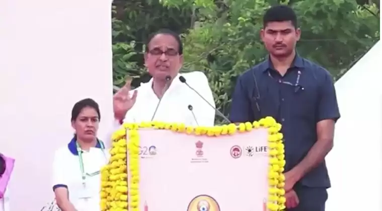 मप्र के स्कूलों में योग शिक्षा होगी अनिवार्य : शिवराज