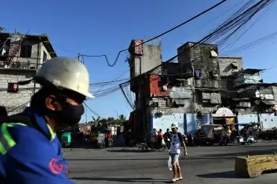 फिलीपींस में एक और साल के लिए आपदा की स्थिति को बढ़ाया