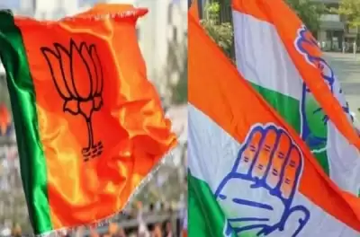 कर्नाटक : कांग्रेस और बीजेपी नेताओं के बीच जुबानी जंग तेज