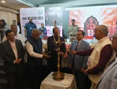 ब्रेस्ट कैंसर से निजात के लिए दुनिया भर के दिग्गज कर रहे पटना में मंथन, कार्यशाला का राज्यपाल ने किया उद्घाटन