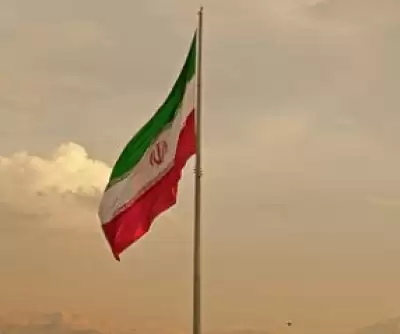 ईरान ने यूरोपीय संघ व ब्रिटेन के कुछ लोगों पर लगाई पाबंदी