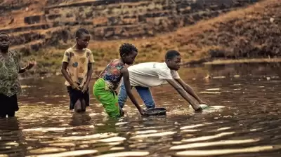 पिछले साल नाइजीरिया में बाढ़ से 662 लोग मारे गए, 24 लाख से अधिक विस्थापित हुए