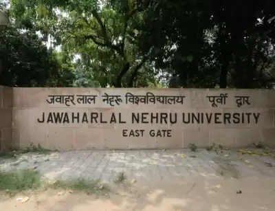 बेहतर रिसर्च के बावजूद छात्र-शिक्षक अनुपात में पिछड़ गया दिल्ली विश्वविद्यालय