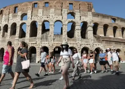इटली में कोरोना प्रतिबंधों को सख्त करने की कोई योजना नहीं है: अधिकारी
