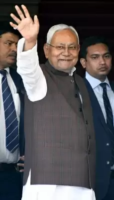 बिहार में जदयू से नेताओं का हो रहा मोहभंग, नीतीश विपक्ष को कैसे करेंगे एकजुट?