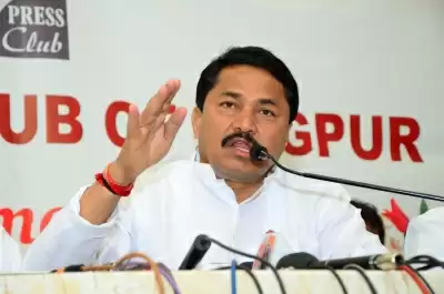 एमवीए ने कांग्रेस नेता पवन खेड़ा की गिरफ्तारी को तानाशाही बताया