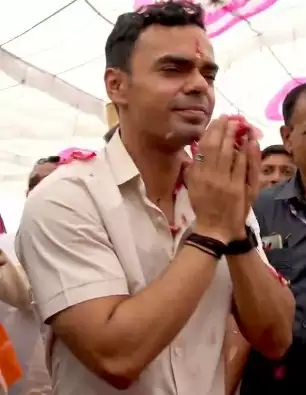 शिवराज के पुत्र कार्तिकेय के तेवर हुए तल्ख, कांग्रेस के डीएनए पर उठाए सवाल